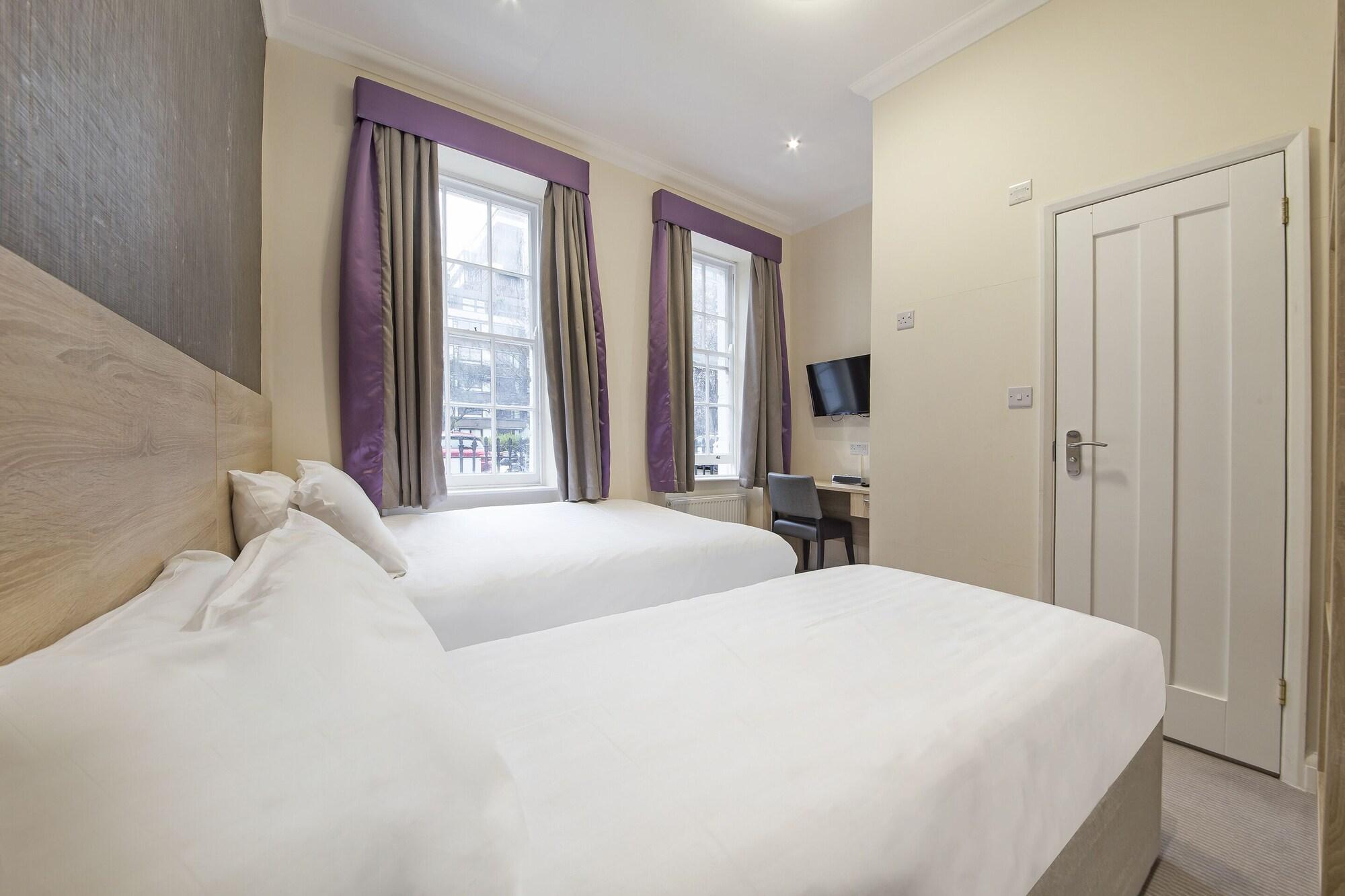โอโย ลอนดอน 24 ซัสเซ็กซ์ Hotel ภายนอก รูปภาพ