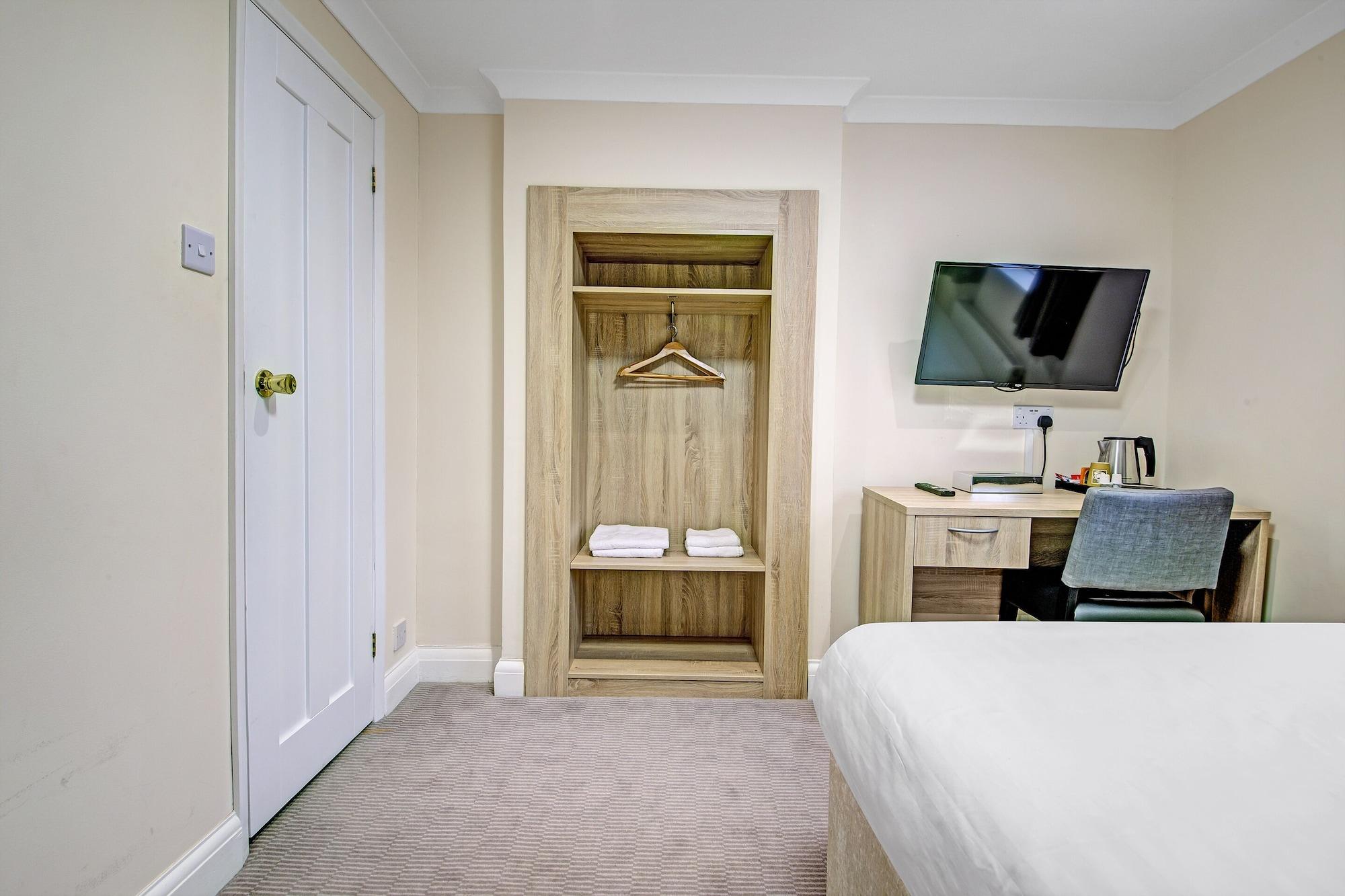 โอโย ลอนดอน 24 ซัสเซ็กซ์ Hotel ภายนอก รูปภาพ