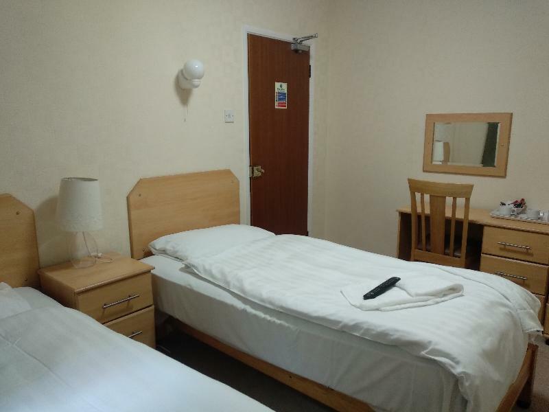 โอโย ลอนดอน 24 ซัสเซ็กซ์ Hotel ภายนอก รูปภาพ